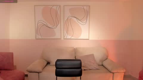 GIGI online show from 12.30.24