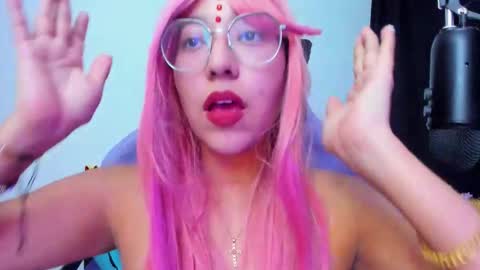 gigimooon online show from 11.09.25