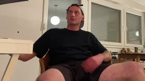 Sebastian online show from 09.27.25