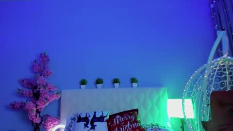 Snapshot of gina_lovelyy chatting on 02.05.26 Gina online show from 02.05.26