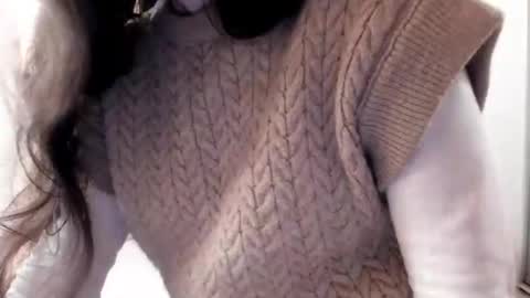 Kate online show from 12.17.24