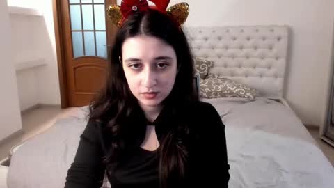 Kate online show from 12.23.24