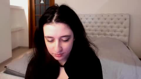 Kate online show from 02.04.25