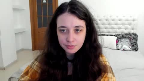 Kate online show from 10.06.25