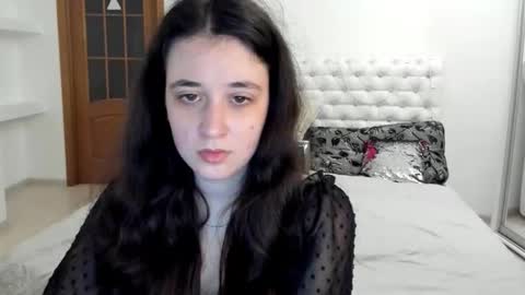 Kate online show from 10.26.25