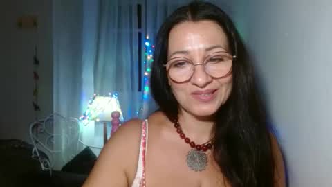 GinaONeon online show from 09.27.25