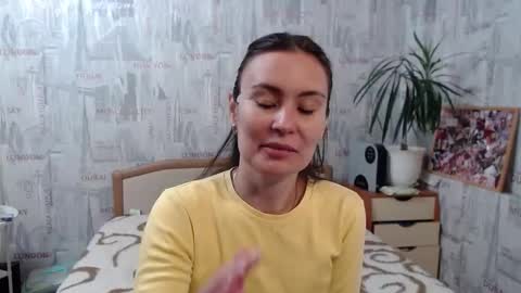 ginaxsoulah   online show from 10.11.25