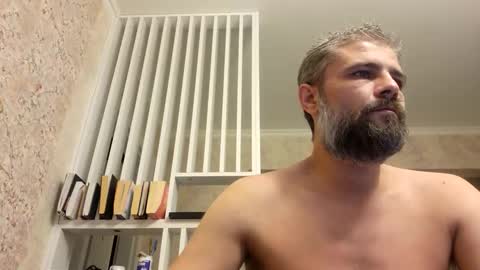 Snapshot of gindrie chatting on 09.09.25 Gabriel online show from 09.09.25