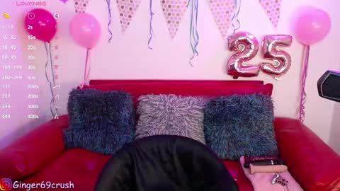 Snapshot of ginger69crush chatting on 02.15.25 GingerIndependent Model online show from 02.15.25