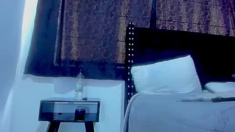 Miss online show from 09.10.25