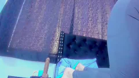 Miss online show from 11.19.25