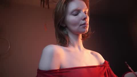        im expecting 350 thumbs up on my altar   online show from 11.17.25