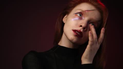        im expecting 350 thumbs up on my altar   online show from 03.21.26