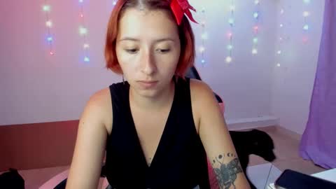 Snapshot of ginger_sweetty chatting on 12.31.24 Ginger online show from 12.31.24