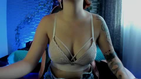 Snapshot of ginger_sweetty chatting on 12.01.25 Ginger online show from 12.01.25