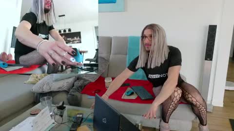 GingerPink online show from 03.30.26