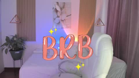 Snapshot of ginnywett chatting on 01.07.25 Kendall online show from 01.07.25