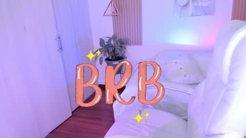 Snapshot of ginnywett chatting on 01.17.25 Kendall online show from 01.17.25