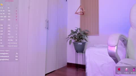 Snapshot of ginnywett chatting on 01.27.25 Kendall online show from 01.27.25