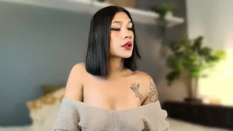  Gigi  online show from 02.14.25