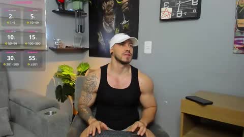 Snapshot of giorgio_leone2 chatting on 11.02.25 Giorgio leone online show from 11.02.25