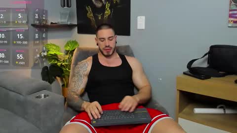 Snapshot of giorgio_leone2 chatting on 11.08.25 Giorgio leone online show from 11.08.25