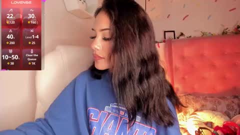 Giovanna  online show from 02.20.25