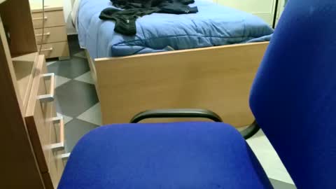 Snapshot of giovet chatting on 02.25.25 giovet online show from 02.25.25