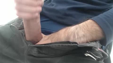 Snapshot of giovet chatting on 10.10.25 giovet online show from 10.10.25