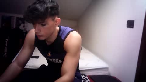 Snapshot of giovyyx chatting on 02.15.25 giovyyx online show from 02.15.25