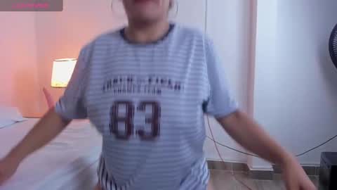 G I S E P L A online show from 01.29.25