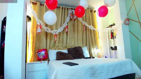 Girl Amada online show from 09.13.25