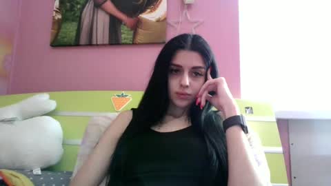 Cherry Girl online show from 04.25.26