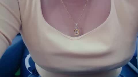 girlhanoi online show from 02.13.26