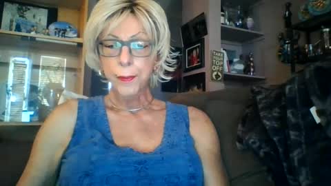 Snapshot of girlinrock chatting on 06.29.26 Girlinrock online show from 06.29.26