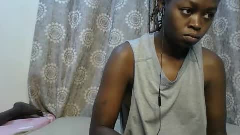 Snapshot of girlnextdoor60 chatting on 11.11.25 Sexy online show from 11.11.25