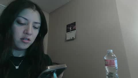 Snapshot of girlnextdoor702 chatting on 06.17.26 Jasmine online show from 06.17.26