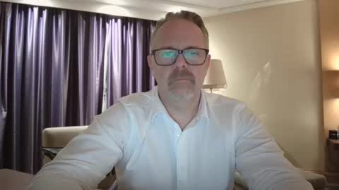 Snapshot of girlsandbikes chatting on 01.28.25 girlsandbikes online show from 01.28.25