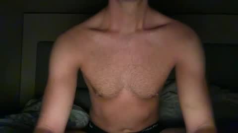 Snapshot of girlswanthis chatting on 10.05.25 girlswanthis online show from 10.05.25