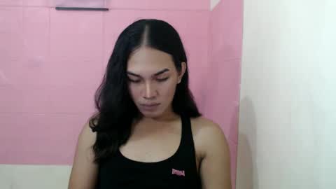 Rhaine online show from 12.13.24