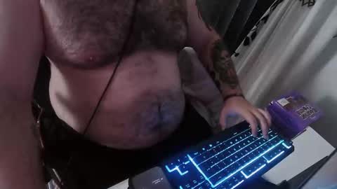 Snapshot of girthalert chatting on 05.13.26 girthalert online show from 05.13.26