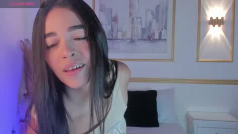 G I S E online show from 03.24.26