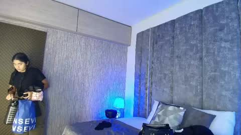     online show from 05.22.26