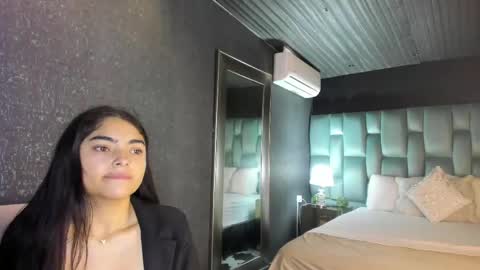     online show from 06.08.26