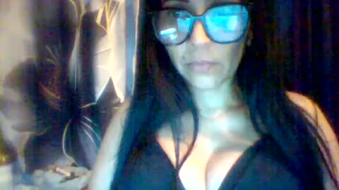 gisell489415 online show from 06.16.26