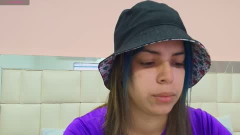 Gisell online show from 11.07.25