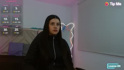 gisell_tay online show from 10.11.25