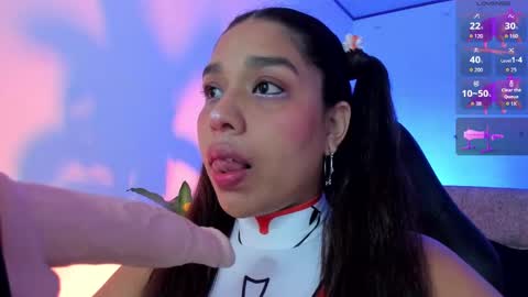 Snapshot of giselle_upp chatting on 11.15.25 Giselle online show from 11.15.25