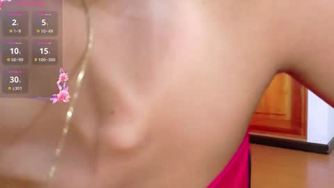 Snapshot of giselleclair chatting on 01.07.26 giselleclair online show from 01.07.26