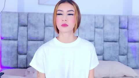 Snapshot of giselleclair chatting on 02.12.26 giselleclair online show from 02.12.26